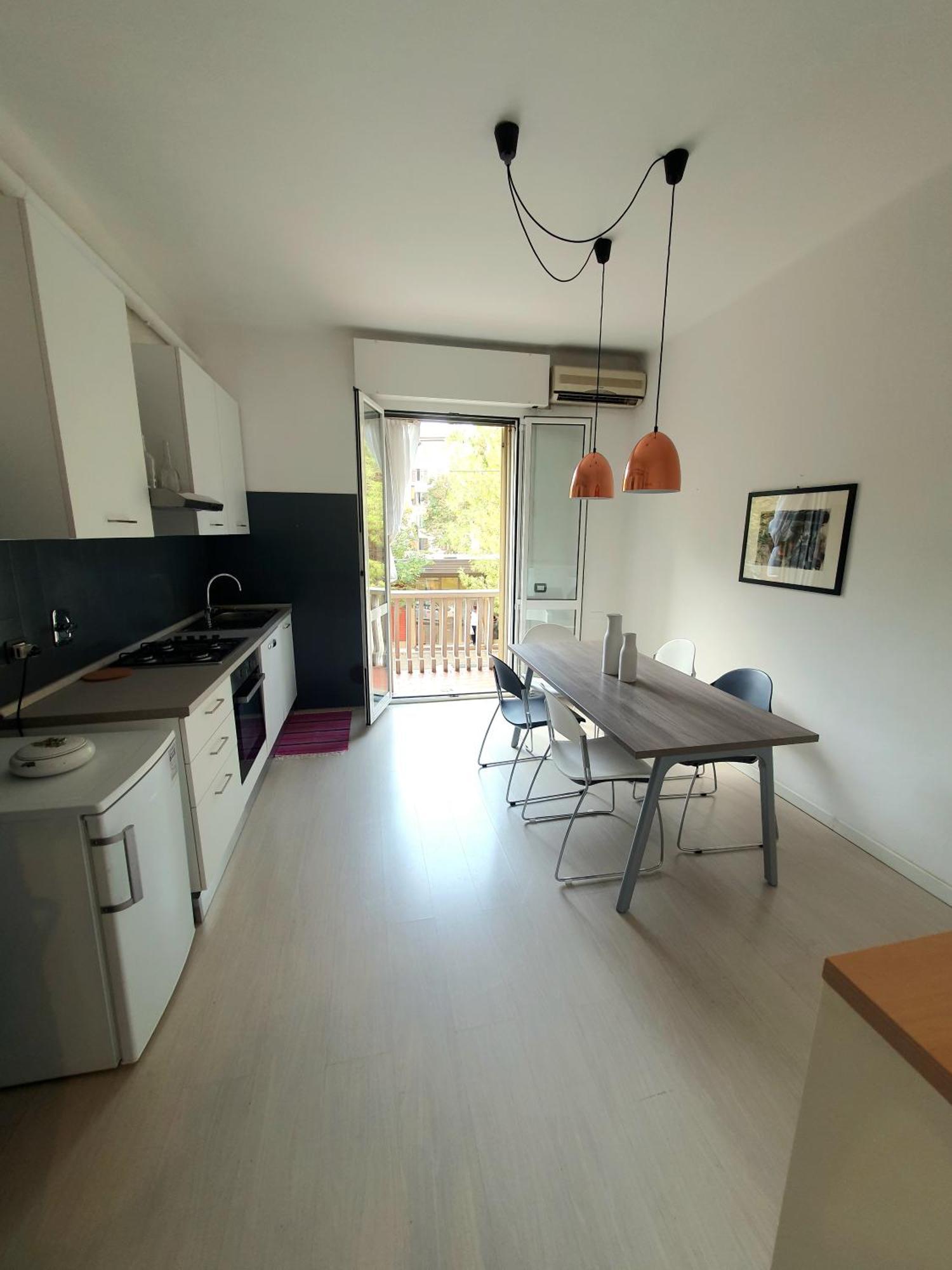 Spacious Three-Room Apartment In Saragozza 博洛尼亚 外观 照片